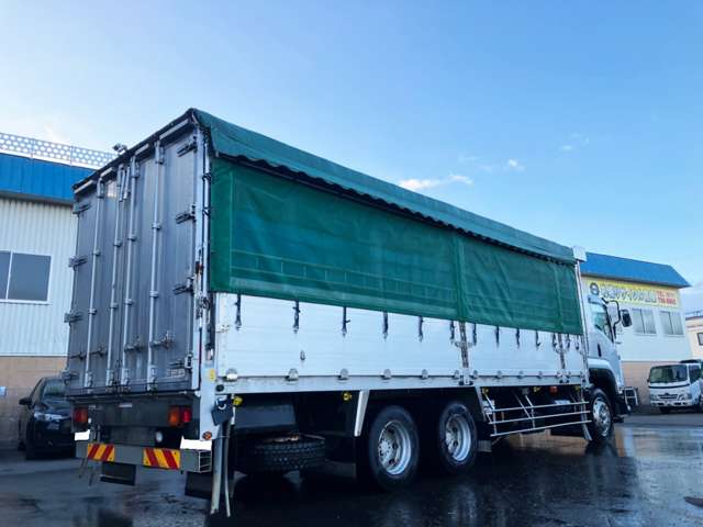 Isuzu Forward 3