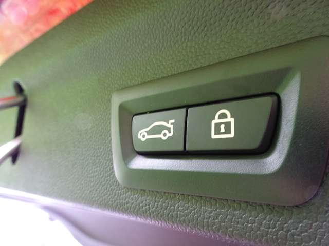 MINI Crossover 11