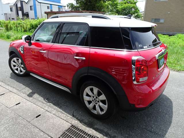 MINI Crossover 9