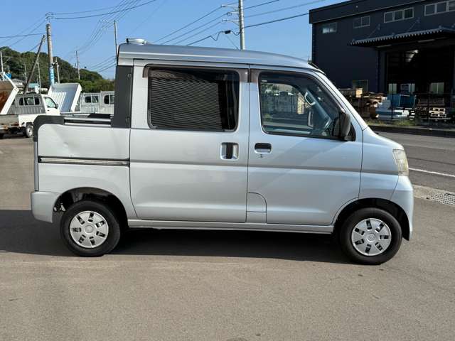 Daihatsu Hijet Deck Van 8