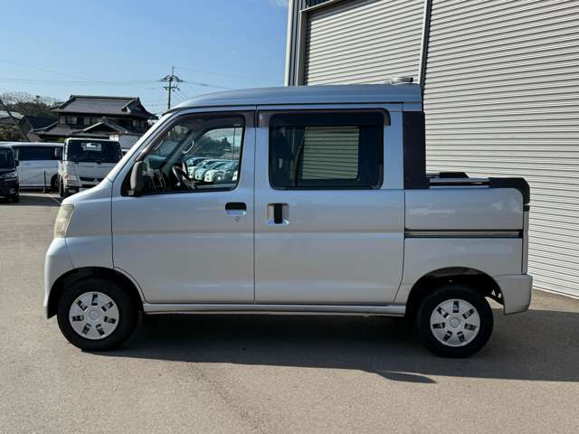 Daihatsu Hijet Deck Van 9