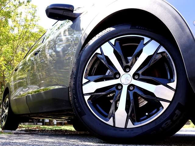 Peugeot 5008 11