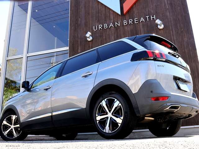 Peugeot 5008 8