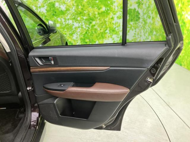 Subaru Legacy Outback 7