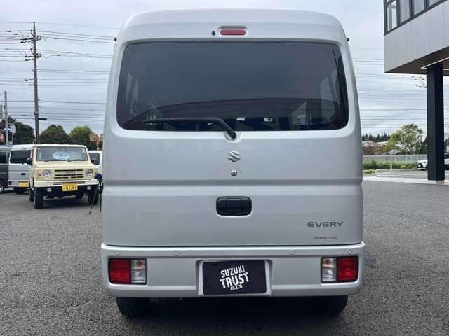 Suzuki Every 6
