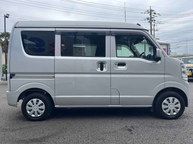 Suzuki Every 8