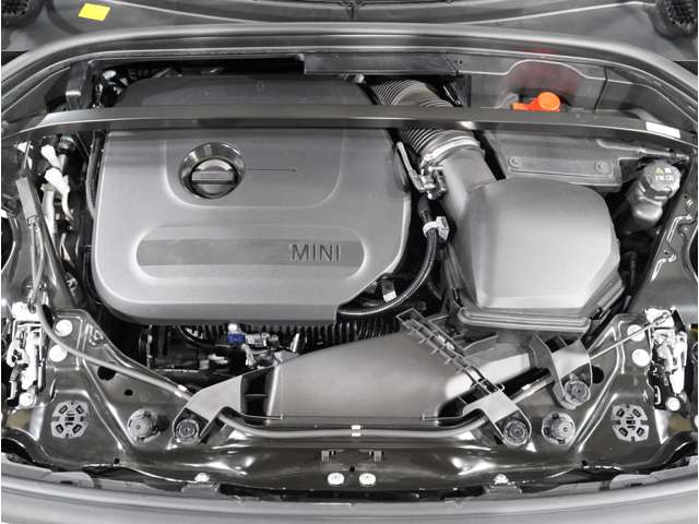 MINI Countryman 8