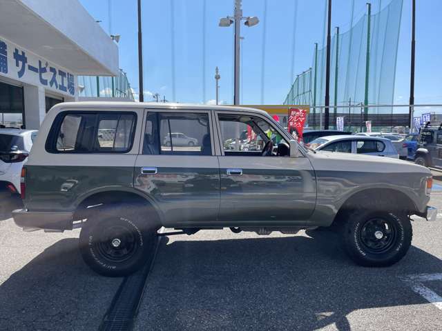 Toyota Land Cruiser 80 12