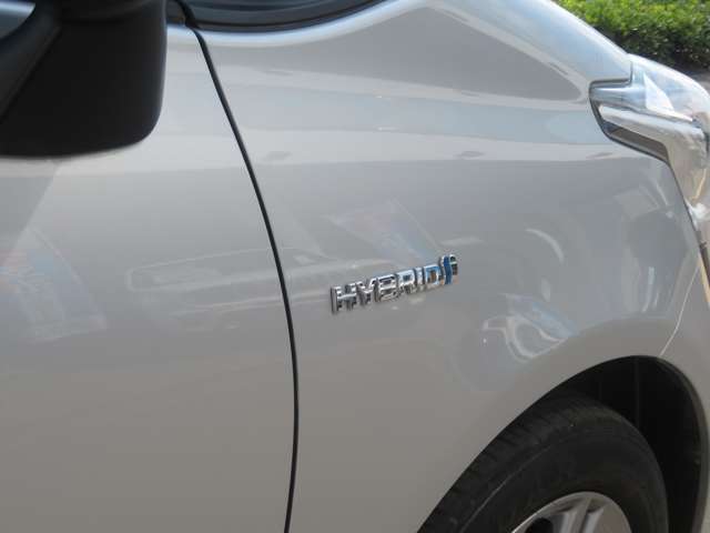 Toyota Sienta 12