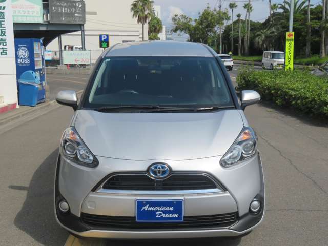 Toyota Sienta 7