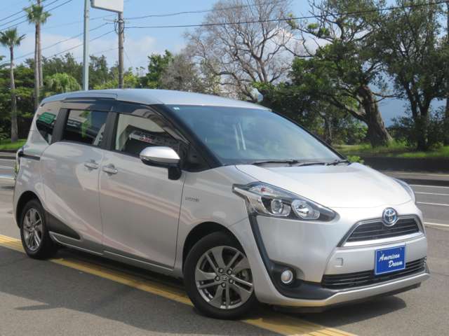 Toyota Sienta 10