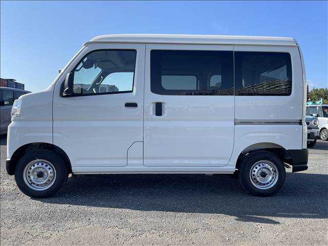 Daihatsu Hijet Cargo 9