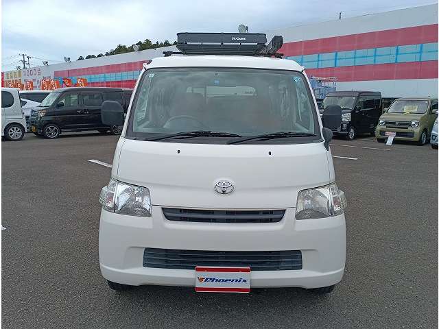 Toyota Light Ace Van 4