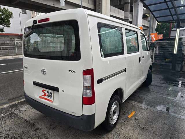 Toyota Town Ace Van 6