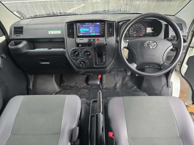 Toyota Town Ace Van 10
