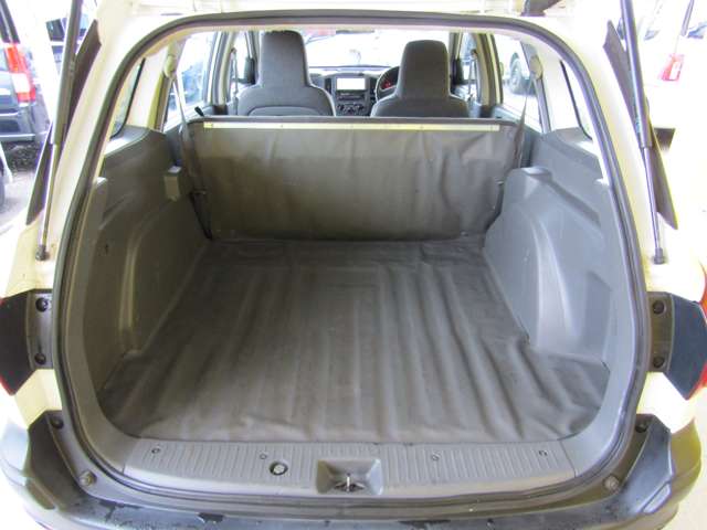 Nissan NV150 AD 9