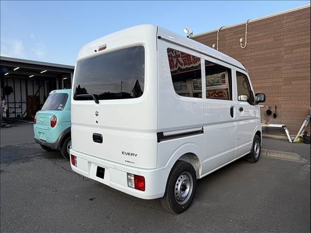Suzuki Every 11