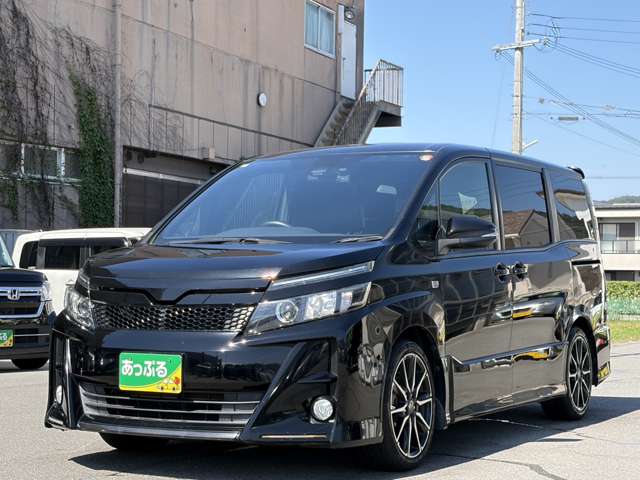 Toyota Voxy 7