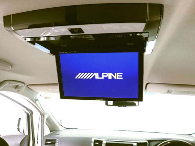 Toyota Alphard 9