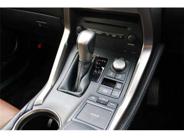 Lexus NX 9