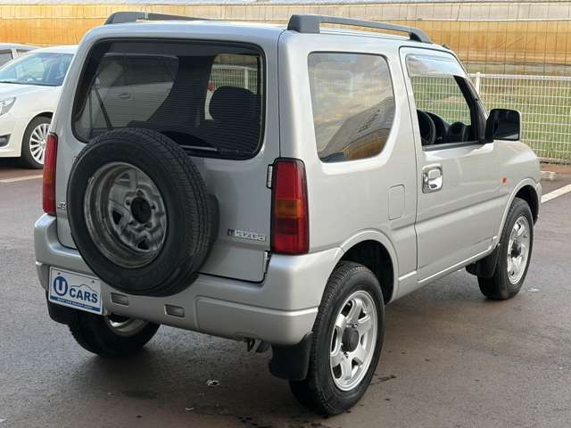 Mazda AZ-オフロード 10