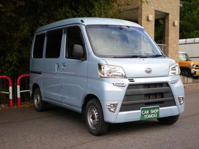Daihatsu Hijet Cargo 2