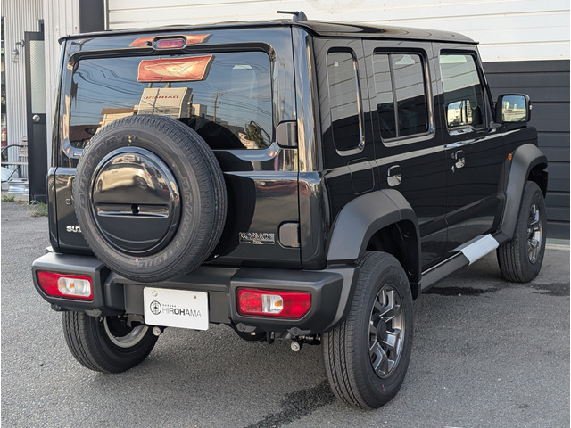 Suzuki Jimny Nomade 11