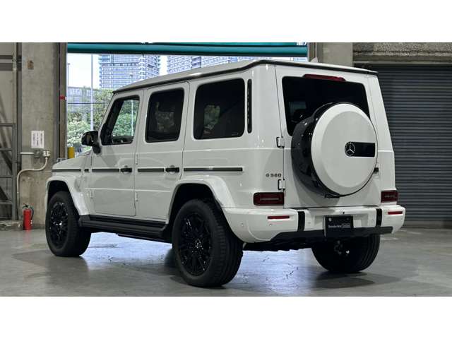 Mercedes-Benz G-Class 11