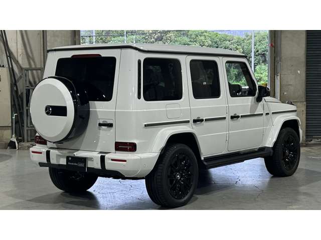 Mercedes-Benz G-Class 3