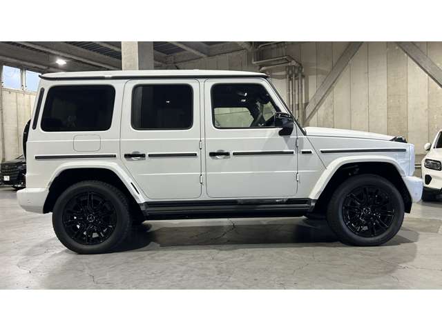 Mercedes-Benz G-Class 7
