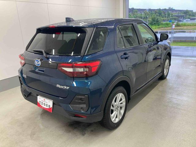 Daihatsu Rocky 8