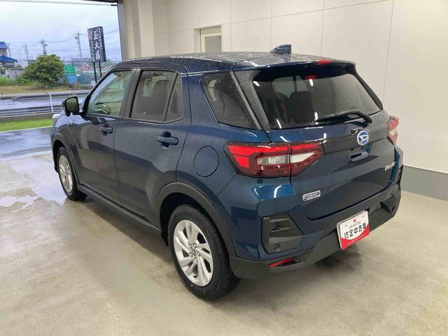 Daihatsu Rocky 9