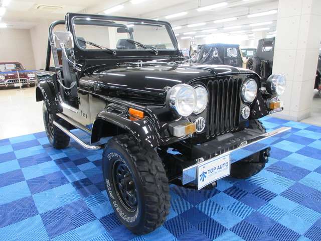 Jeep CJ7 4