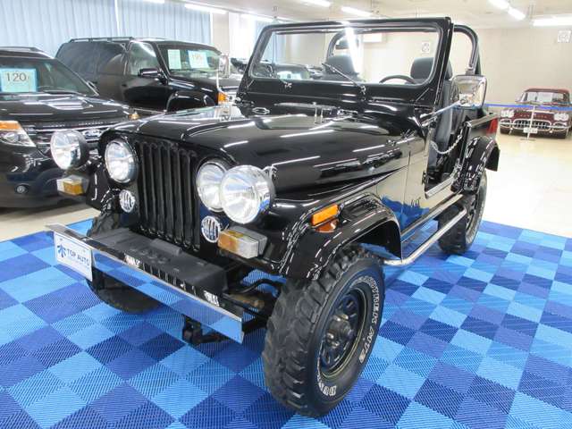 Jeep CJ7 6