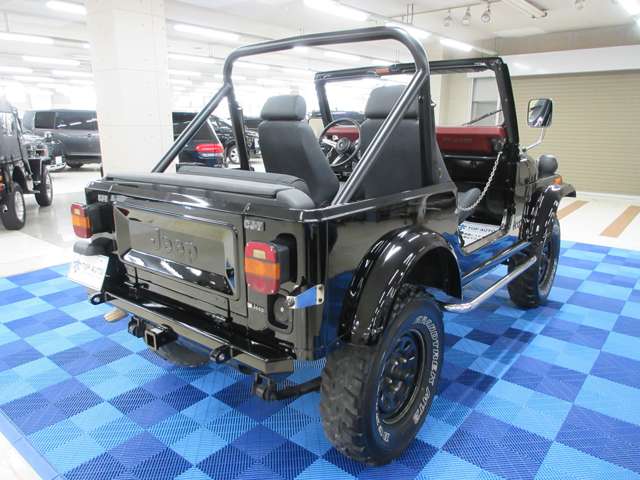 Jeep CJ7 7