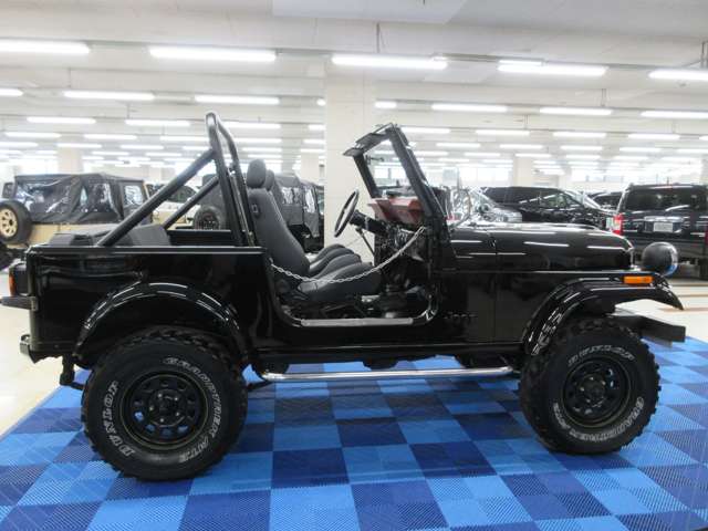 Jeep CJ7 10