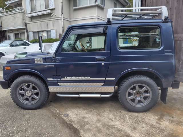 Suzuki Jimny 11