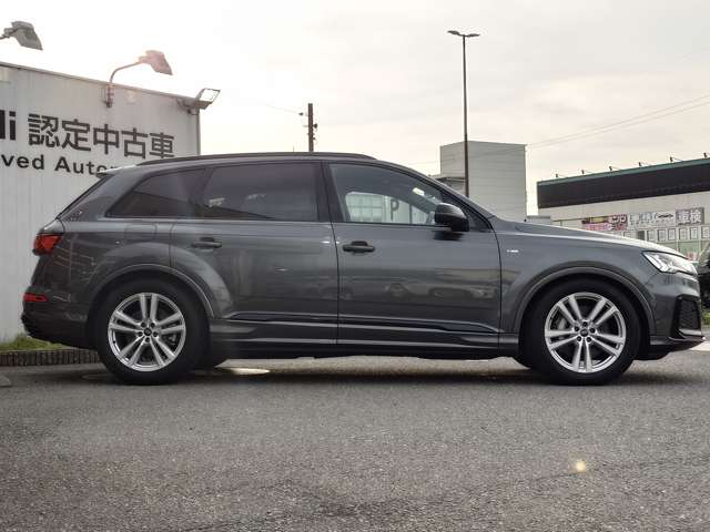 Audi Q7 12