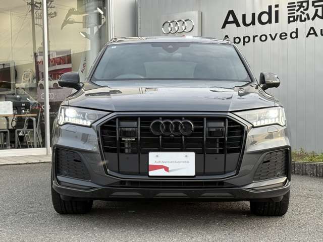 Audi Q7 6