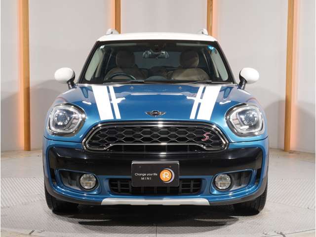 MINI Crossover 8