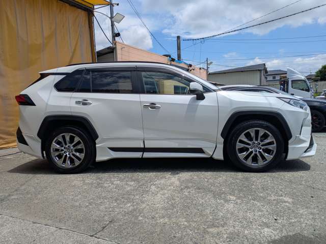 Toyota RAV4 12