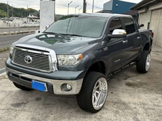 Toyota Tundra 3