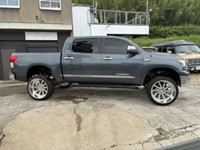 Toyota Tundra 7