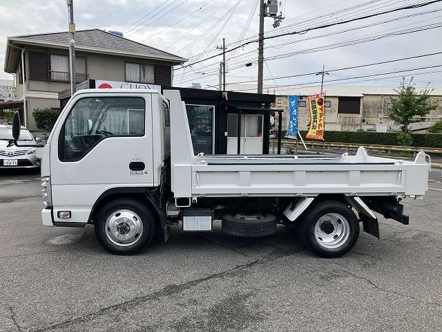 Isuzu Elf 11
