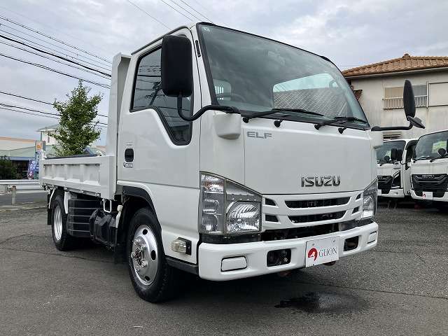 Isuzu Elf 10