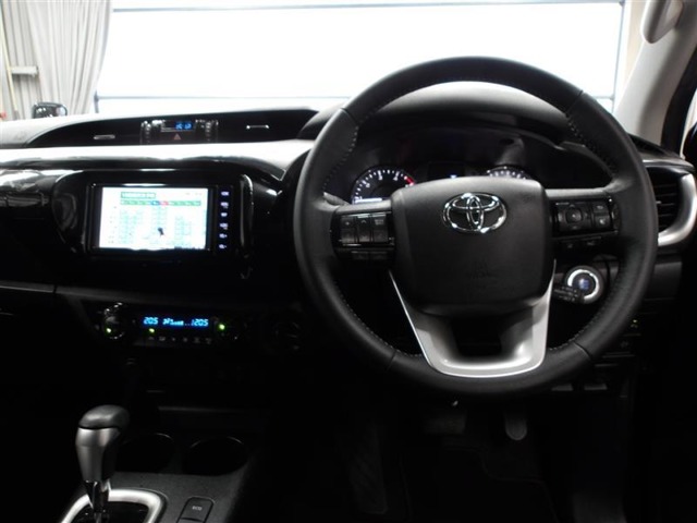 Toyota Hilux 4