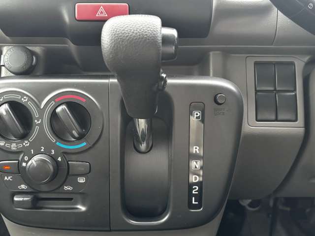 Suzuki Every 11