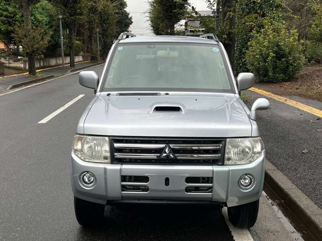 Mitsubishi Pajero Mini 4