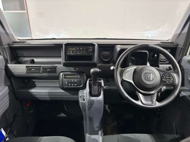 Honda N-VAN 8