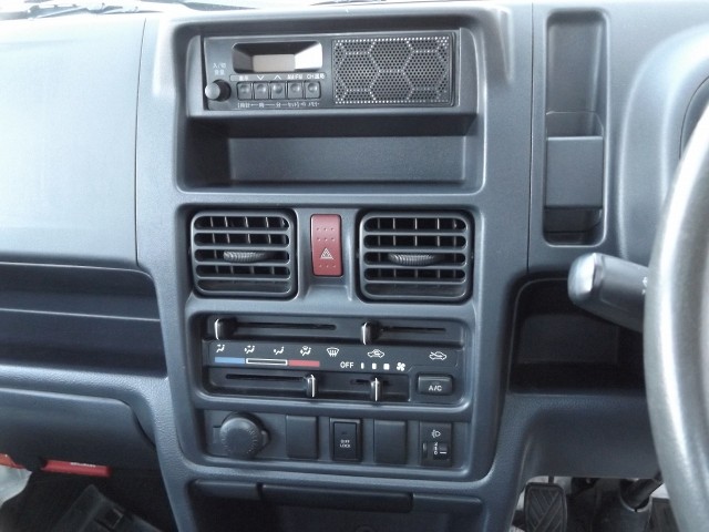 Mazda Scrum Truck 11